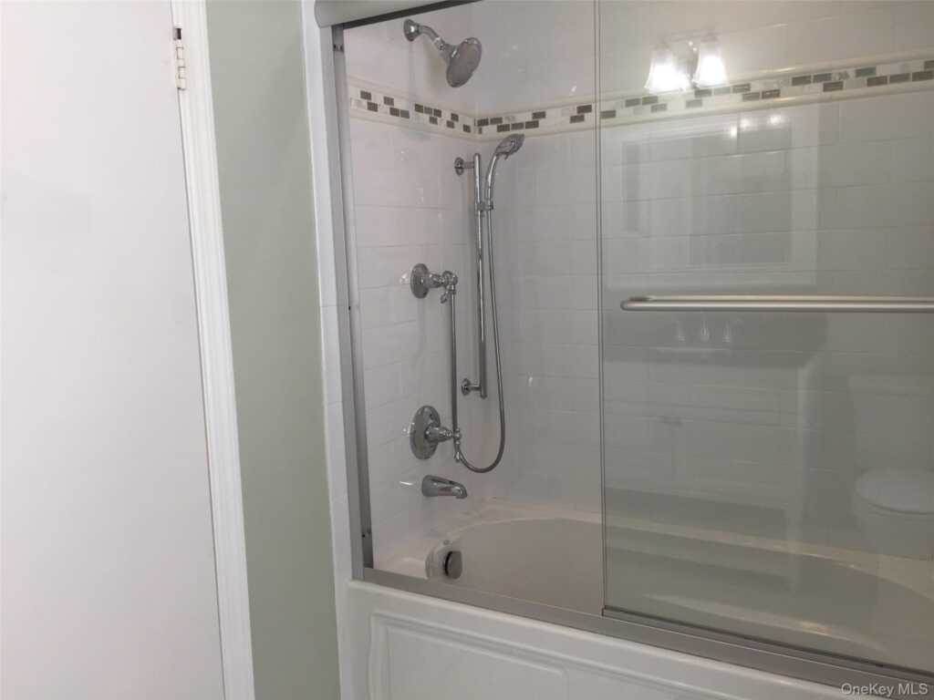 98 Glen Oaks Drive, Rye, NY 10580 - Photo 20 of 27