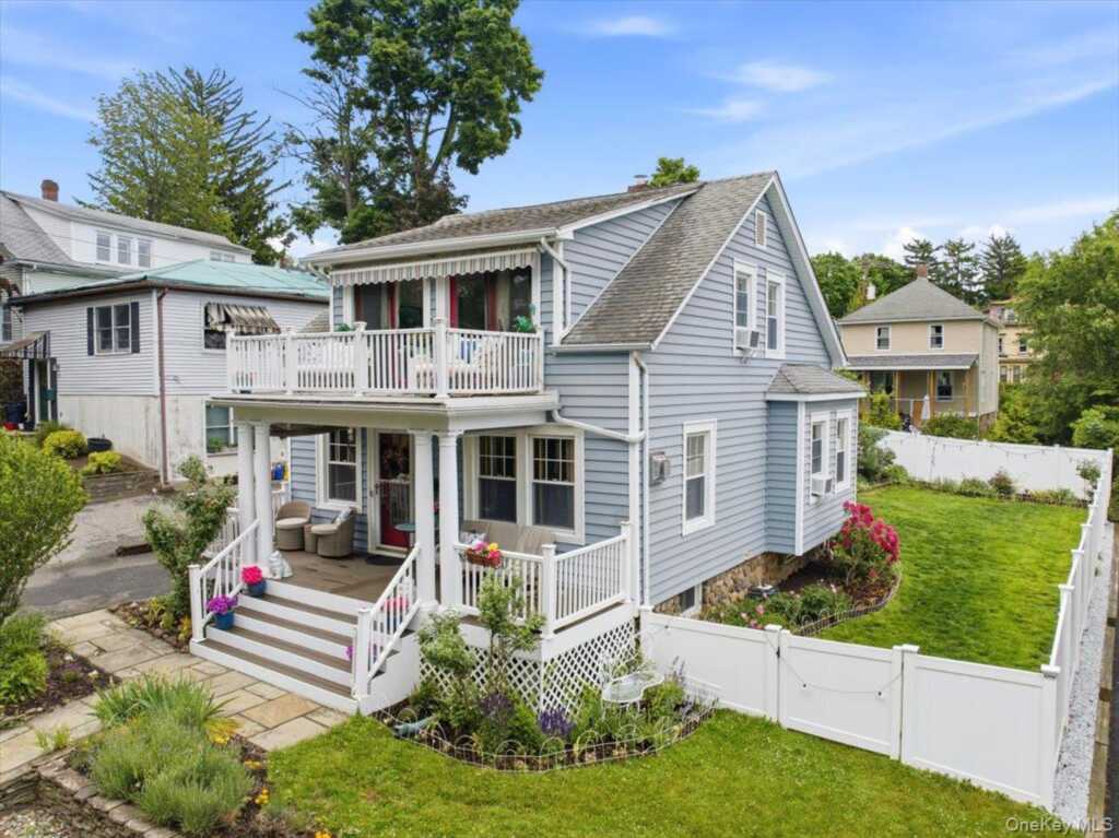 8 E Catherine Street, Nyack, NY 10960 - Photo 2 of 36