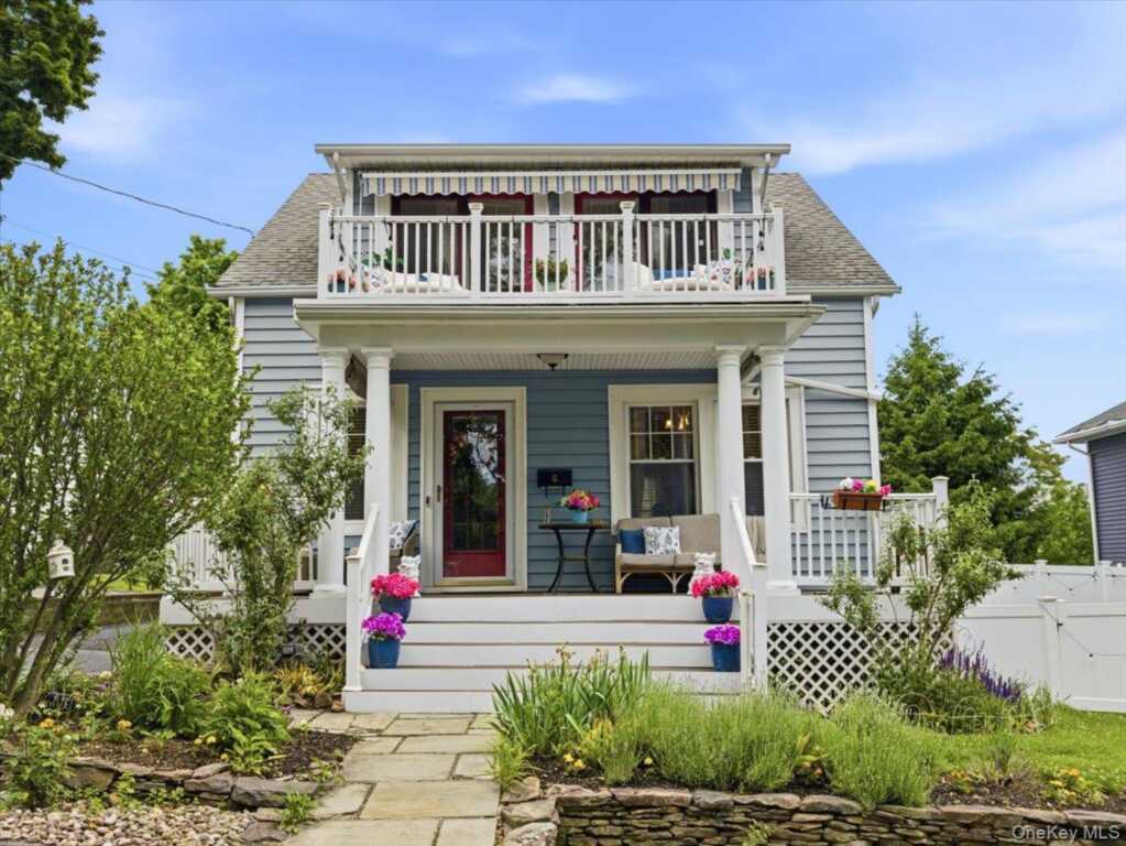 8 E Catherine Street, Nyack, NY 10960 - Photo 3 of 36