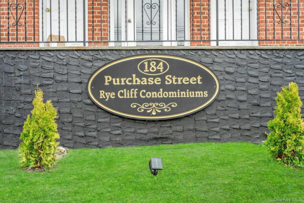 184 Purchase Street, Unit #1-2, Rye, NY 10580 - Photo 2 of 33