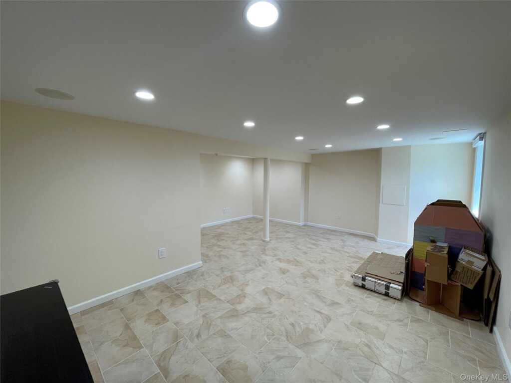 241 Central Avenue, Rye, NY 10580 - Photo 21 of 22