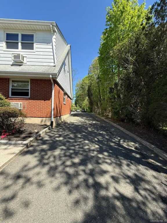 18 S Henry Street, Unit #10-3, Pearl River, NY 10965 - Photo 3 of 16