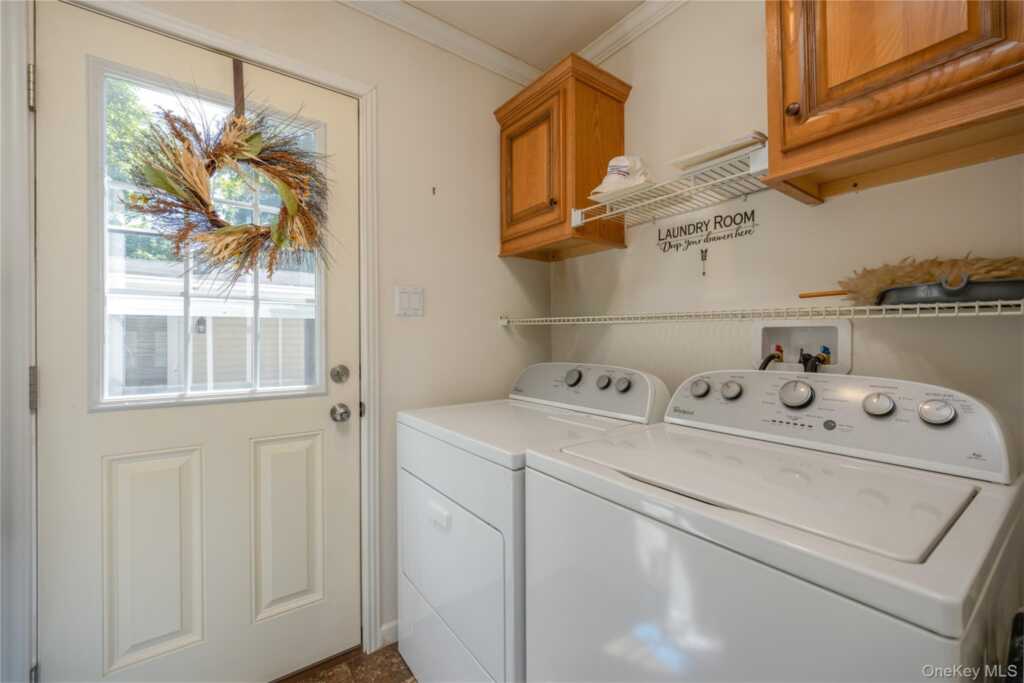 3 North Mountainview MHP, Stony Point, NY 10980 - Photo 14 of 21