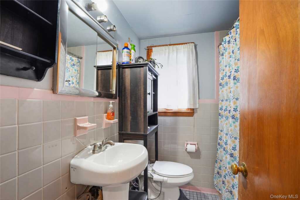 9 Walter Drive, Stony Point, NY 10980 - Photo 20 of 28