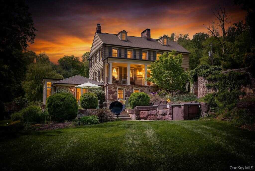 116 S Mountain Road, New City, NY 10956