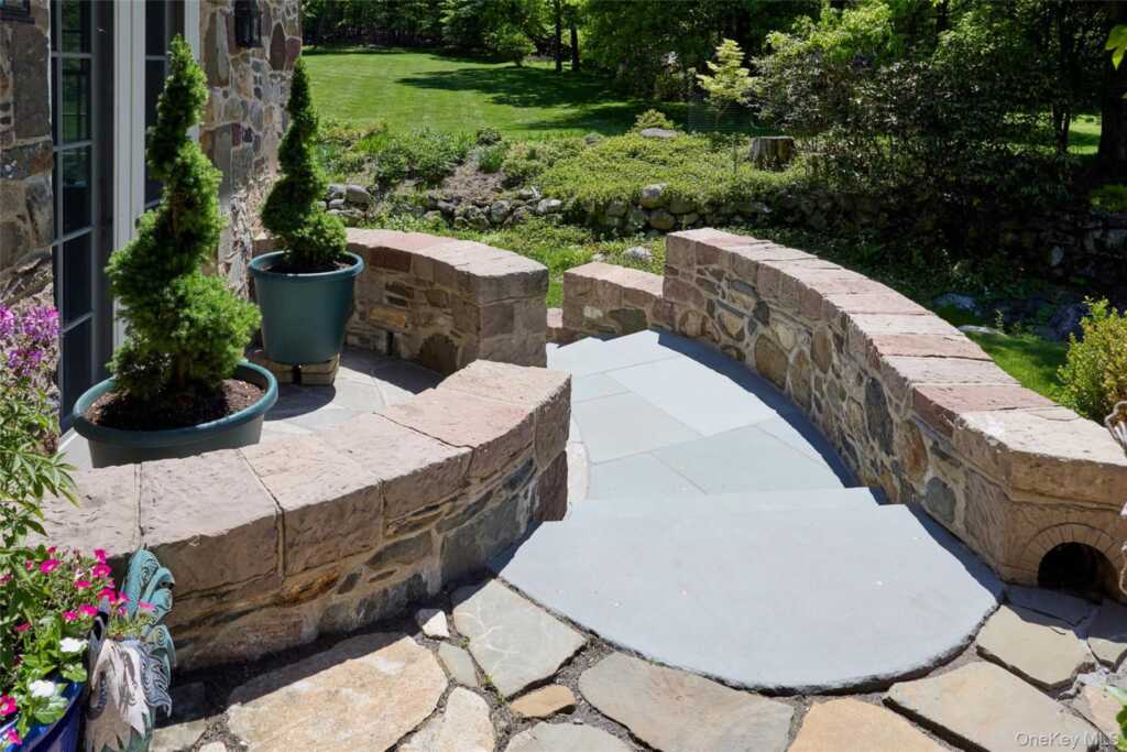116 S Mountain Road, New City, NY 10956 - Photo 17 of 50