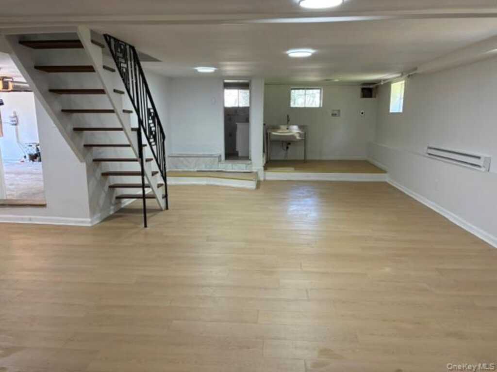 727 Wilmot Road, New Rochelle, NY 10583 - Photo 17 of 18