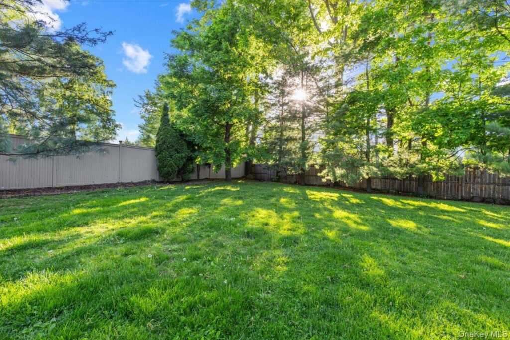 37 Colby Avenue, Rye, NY 10580 - Photo 34 of 37