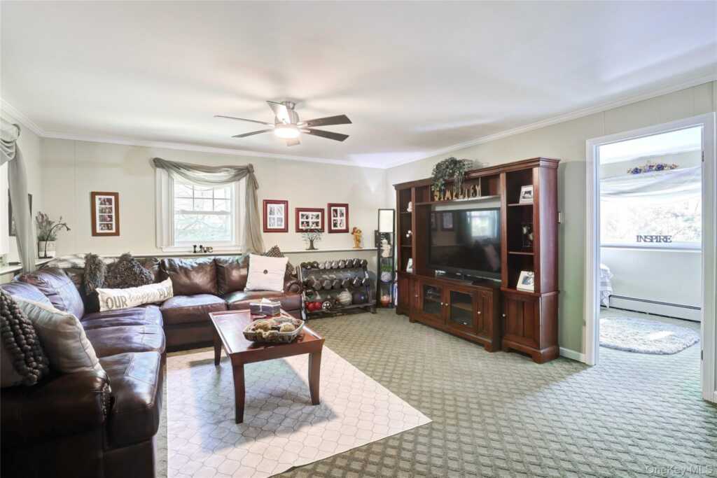 3 Durham Lane, Suffern, NY 10901 - Photo 21 of 34