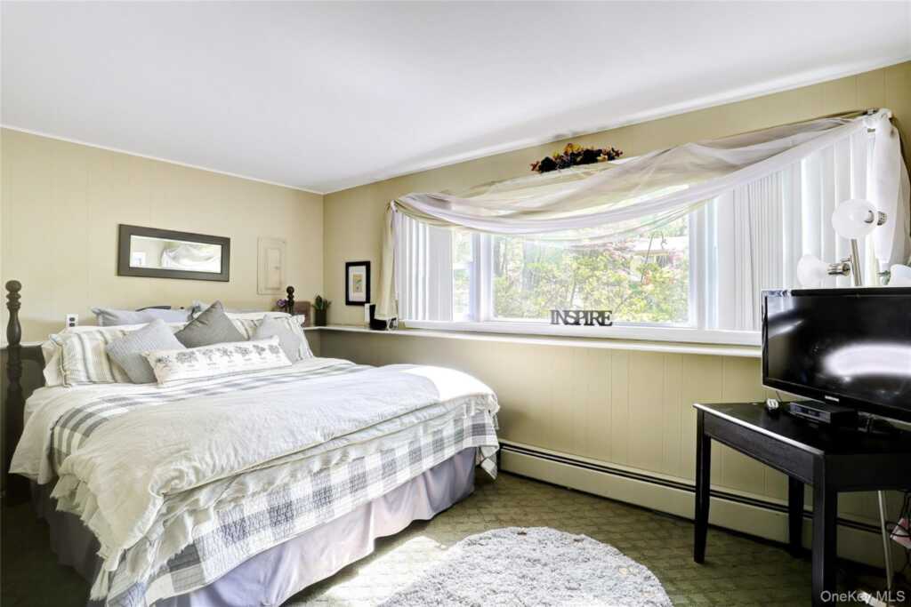 3 Durham Lane, Suffern, NY 10901 - Photo 22 of 34