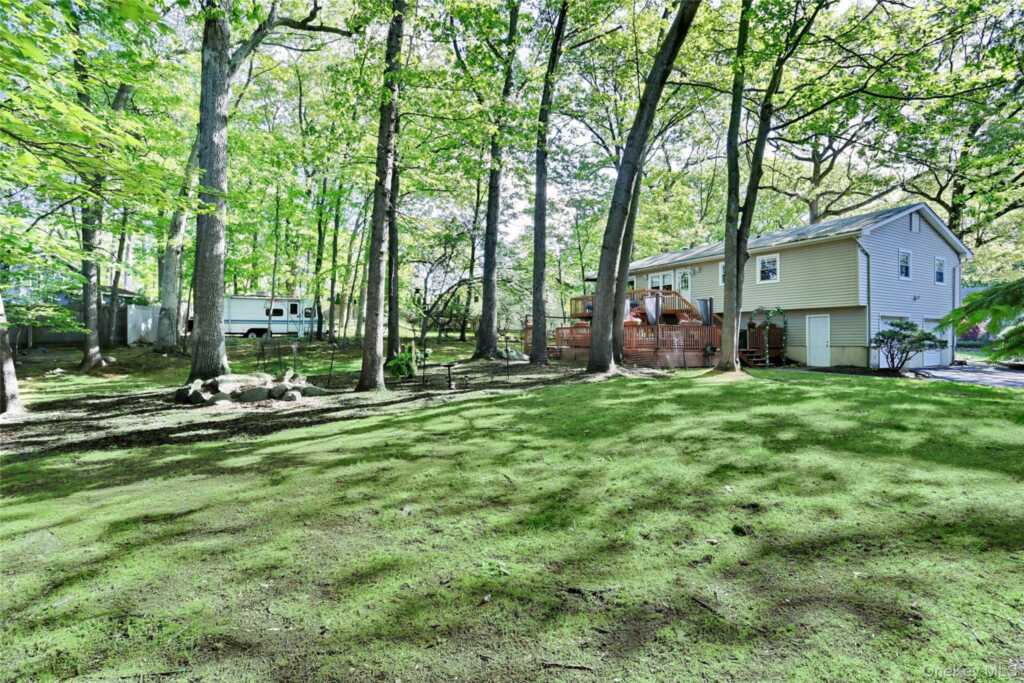 3 Durham Lane, Suffern, NY 10901 - Photo 29 of 34