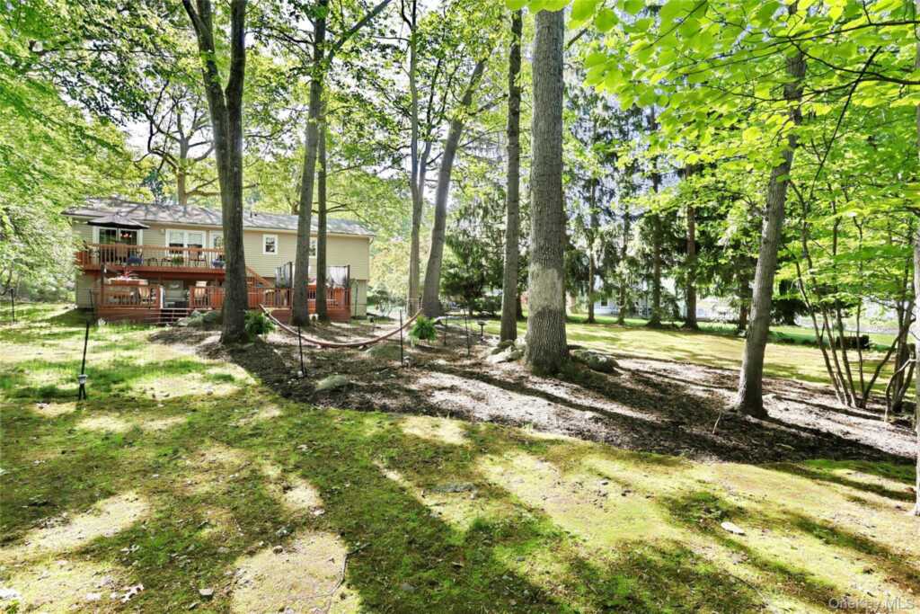 3 Durham Lane, Suffern, NY 10901 - Photo 30 of 34