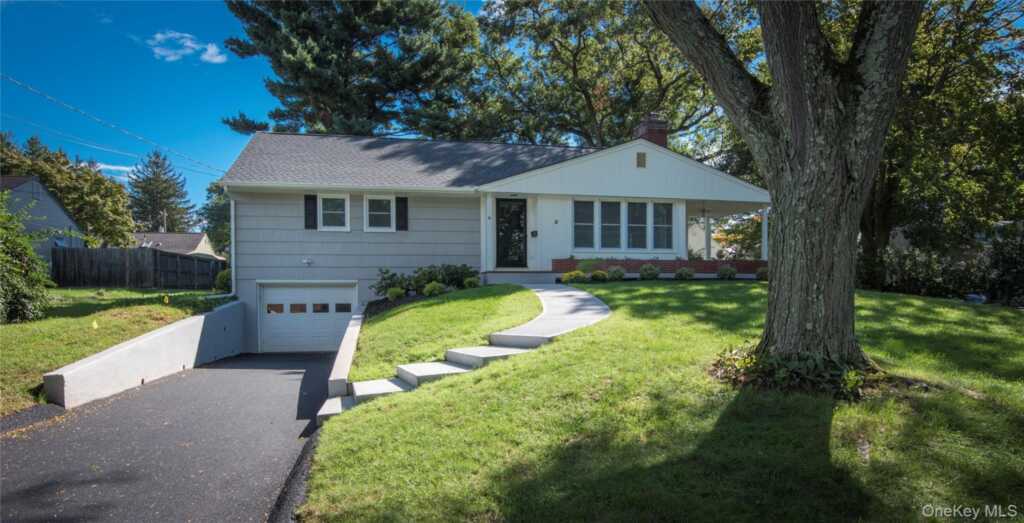 16 Elmwood Drive, New City, NY 10956
