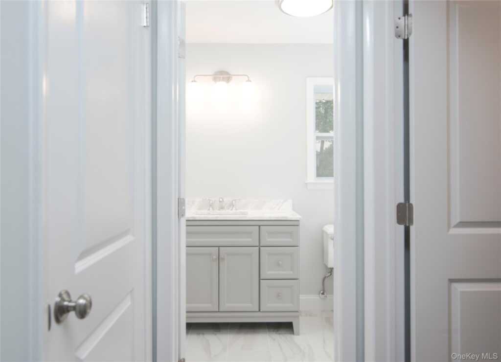 16 Elmwood Drive, New City, NY 10956 - Photo 14 of 21