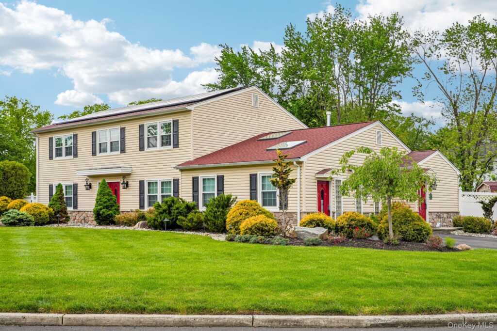 30 Yale Drive, New City, NY 10956 - Photo 3 of 46