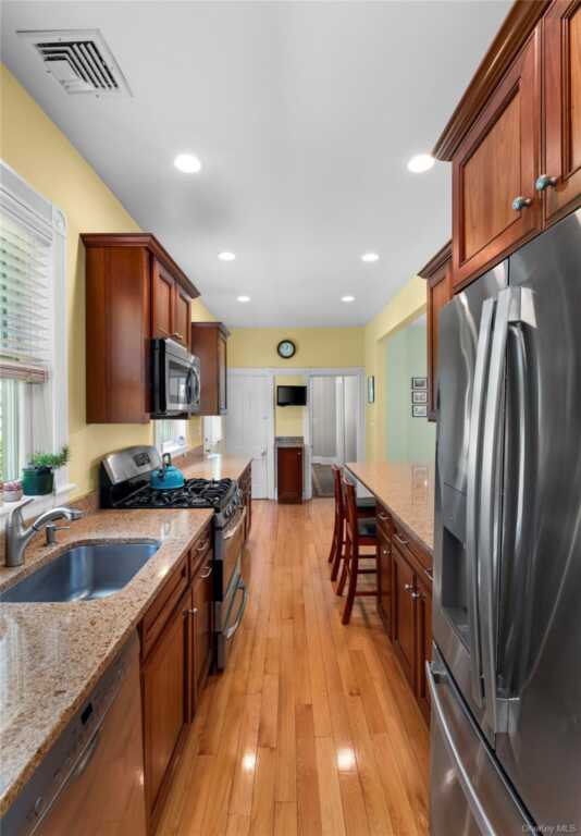 35 4th Avenue, Nyack, NY 10960 - Photo 19 of 41