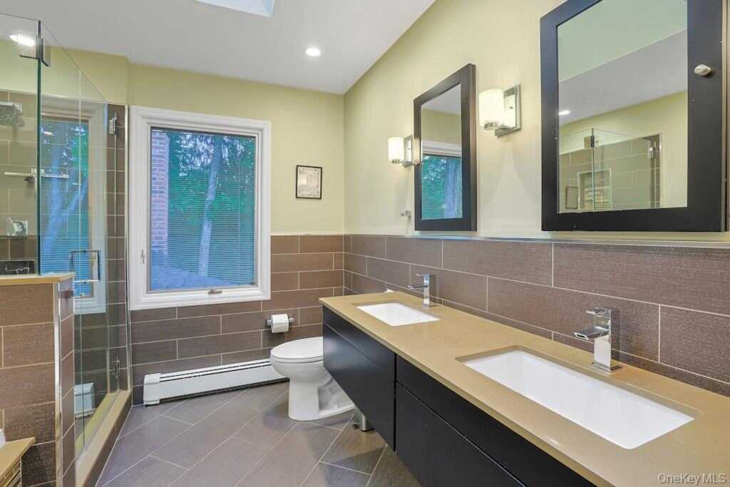 27 Rochelle Drive, New City, NY 10956 - Photo 37 of 38