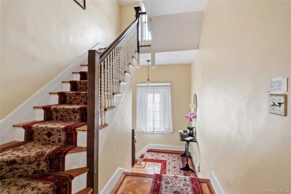 29-31 Edgewood Park, New Rochelle, NY 10801 - Photo 24 of 42