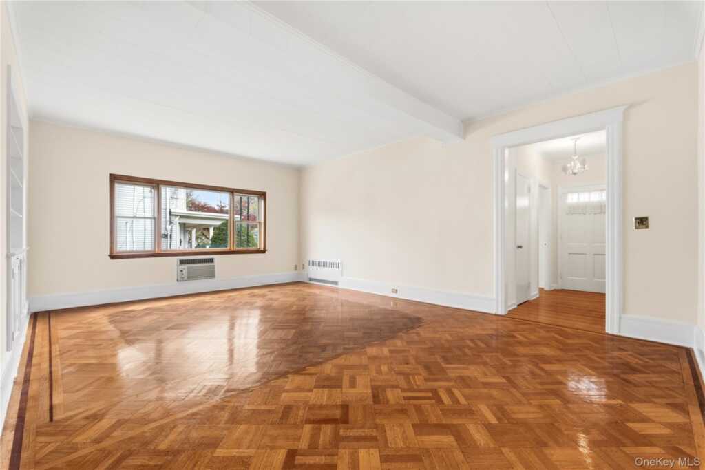 29-31 Edgewood Park, New Rochelle, NY 10801 - Photo 6 of 42