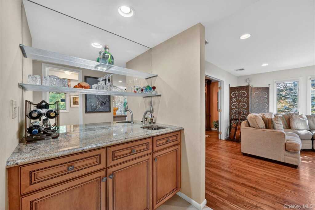 5 Lady Godiva Way, New City, NY 10956 - Photo 14 of 46