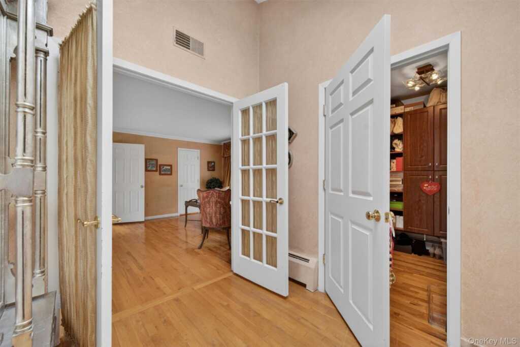 5 Lady Godiva Way, New City, NY 10956 - Photo 25 of 46