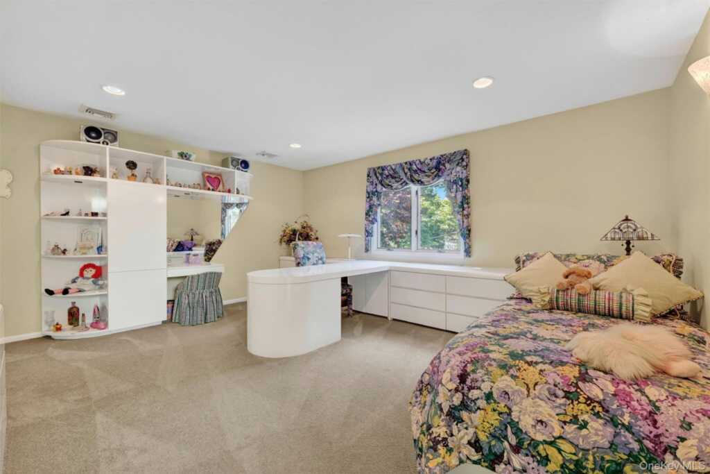 5 Lady Godiva Way, New City, NY 10956 - Photo 31 of 46