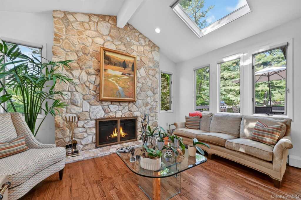 5 Lady Godiva Way, New City, NY 10956 - Photo 6 of 46