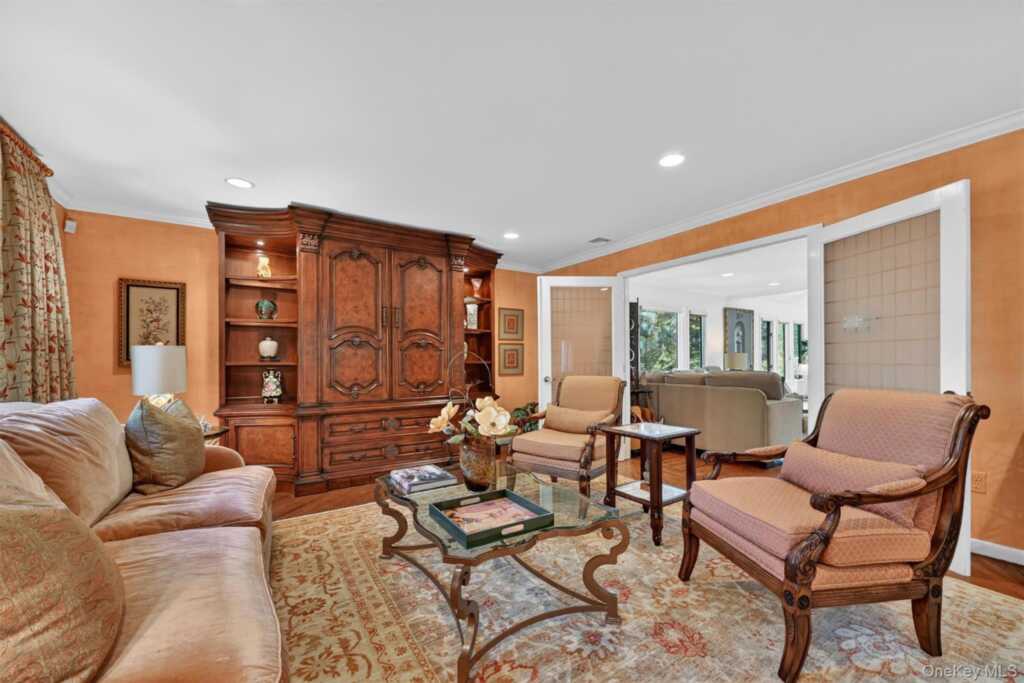 5 Lady Godiva Way, New City, NY 10956 - Photo 9 of 46