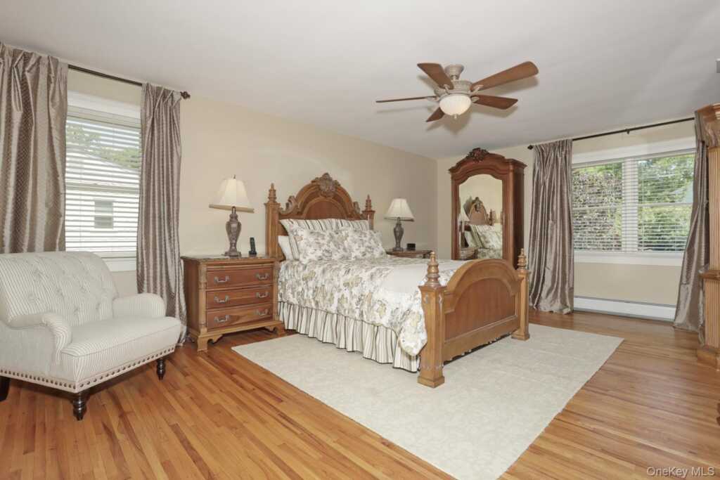 245 W Central Avenue, Pearl River, NY 10965 - Photo 20 of 50