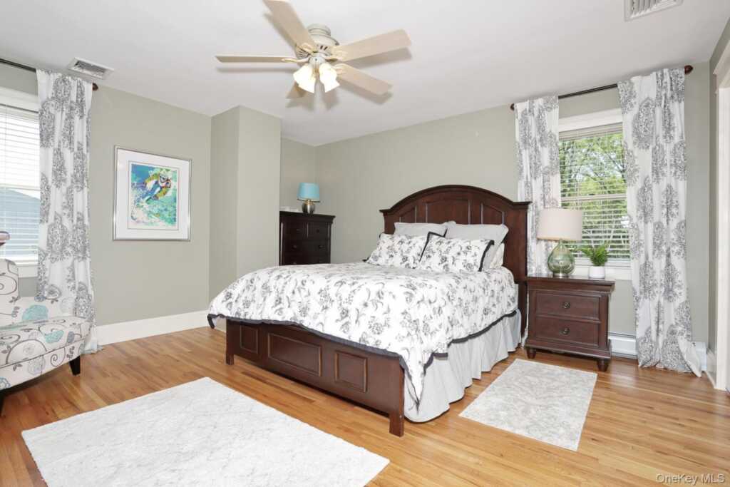 245 W Central Avenue, Pearl River, NY 10965 - Photo 28 of 50
