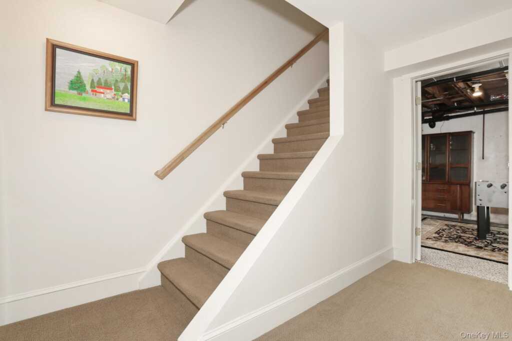 245 W Central Avenue, Pearl River, NY 10965 - Photo 34 of 50