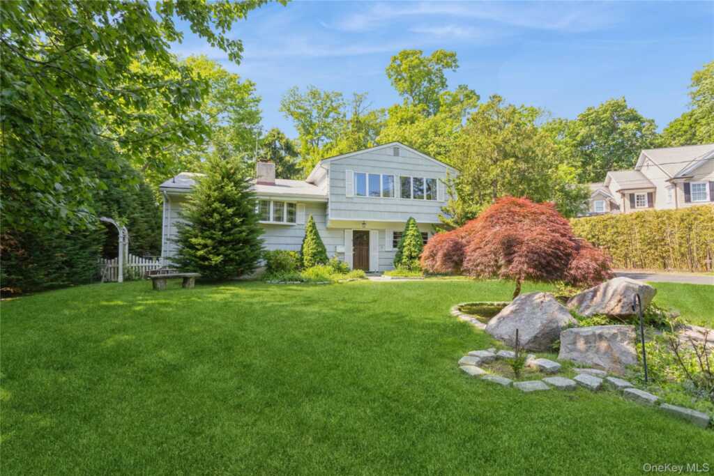 9 Marlene Court, Rye, NY 10580