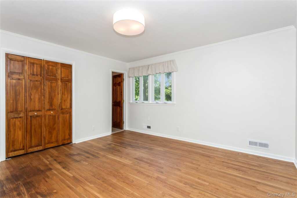 9 Marlene Court, Rye, NY 10580 - Photo 14 of 37