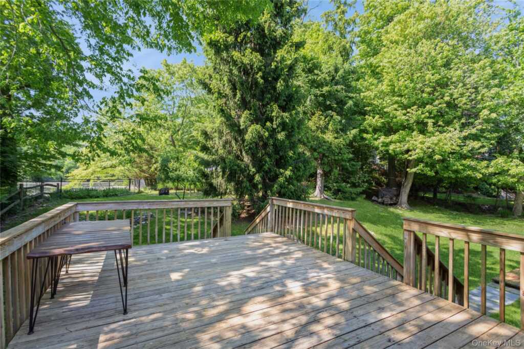 9 Marlene Court, Rye, NY 10580 - Photo 25 of 37