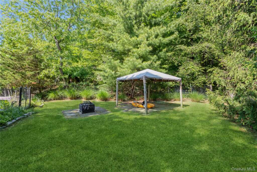 9 Marlene Court, Rye, NY 10580 - Photo 29 of 37