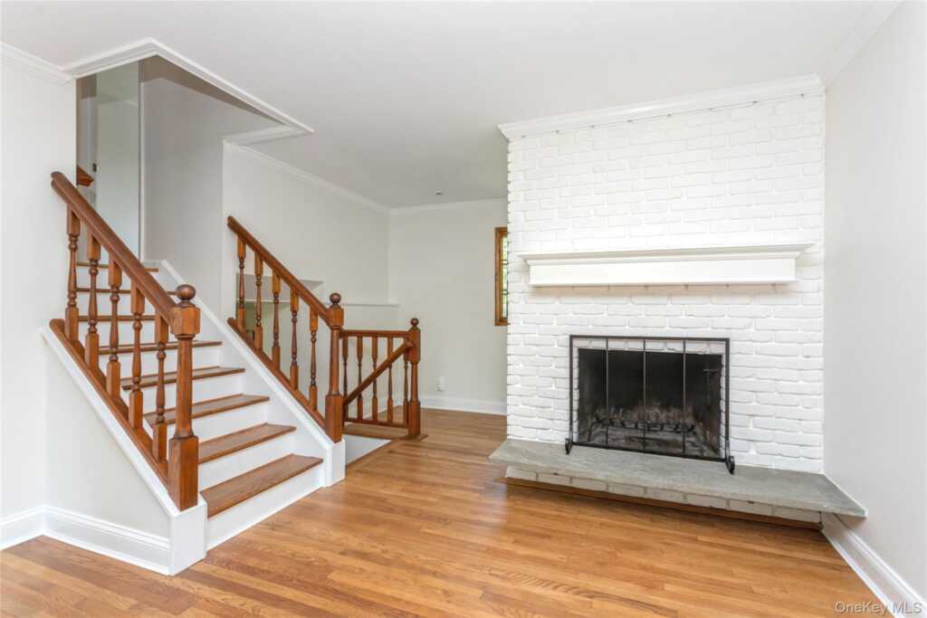 9 Marlene Court, Rye, NY 10580 - Photo 7 of 37