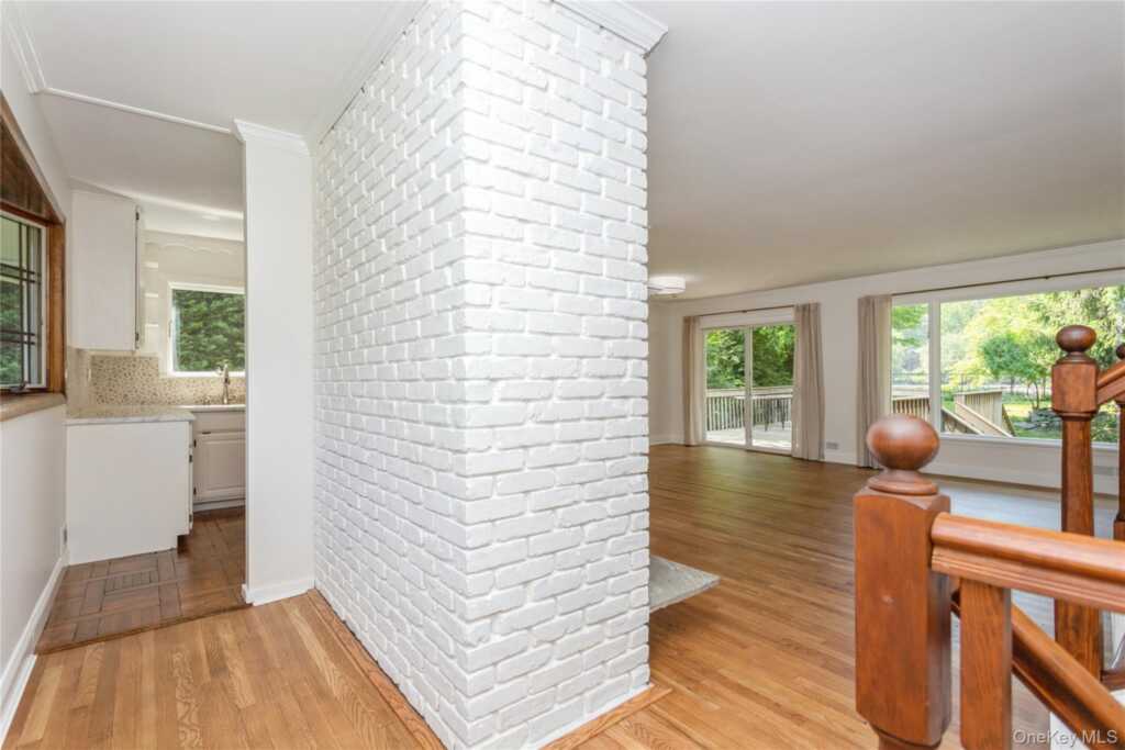 9 Marlene Court, Rye, NY 10580 - Photo 8 of 37