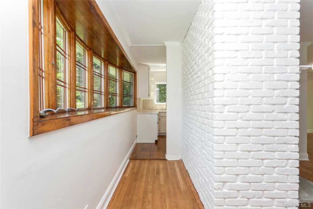 9 Marlene Court, Rye, NY 10580 - Photo 9 of 37