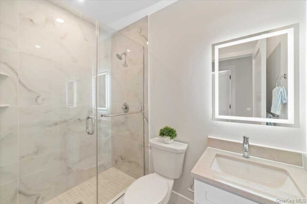 395 5th Avenue, New Rochelle, NY 10801 - Photo 16 of 26