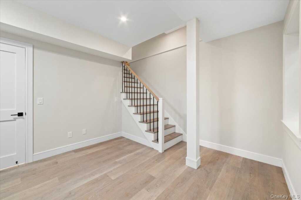 395 5th Avenue, New Rochelle, NY 10801 - Photo 18 of 26