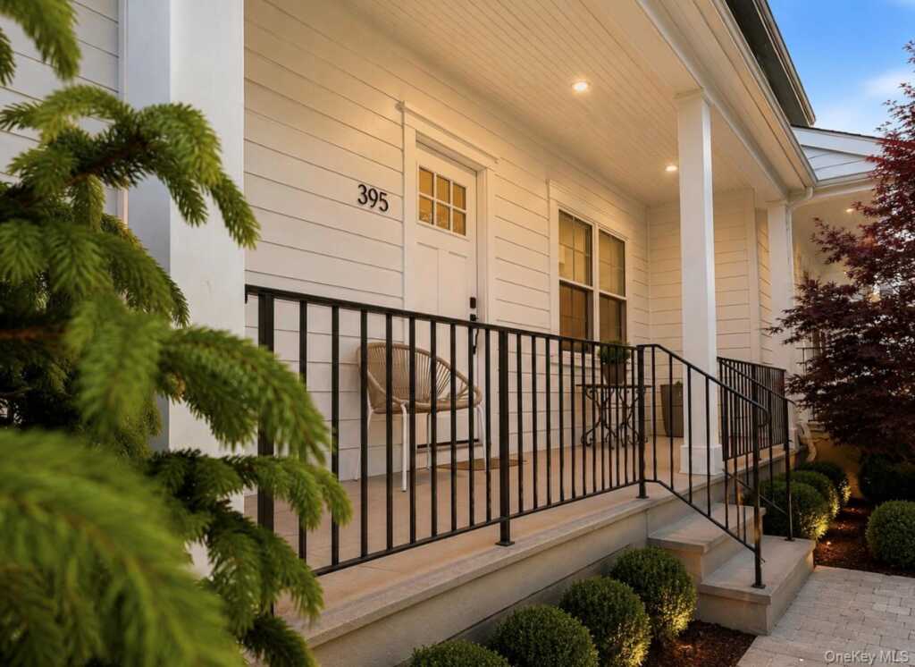 395 5th Avenue, New Rochelle, NY 10801 - Photo 4 of 26
