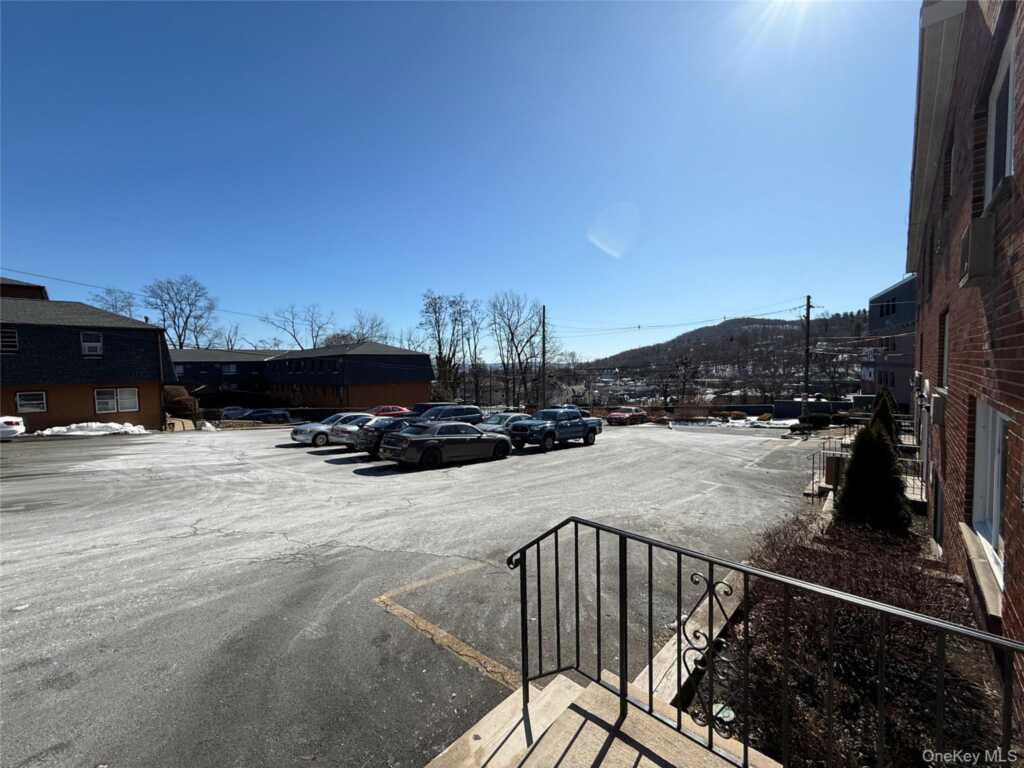316 High Avenue, Unit #2D, Nyack, NY 10960 - Photo 10 of 11