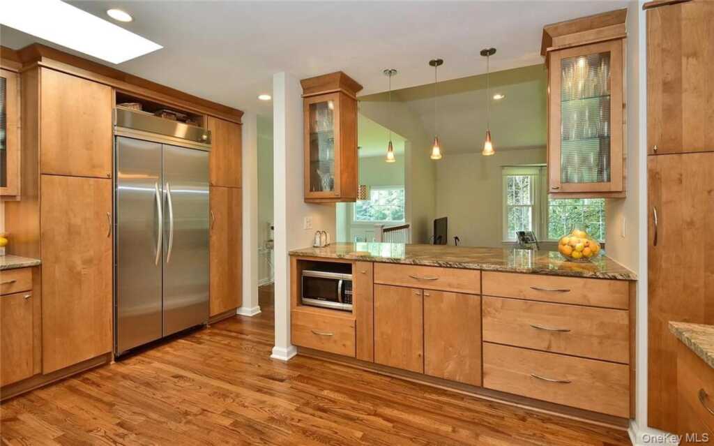 9 Franklin Avenue, Rye, NY 10580 - Photo 10 of 36