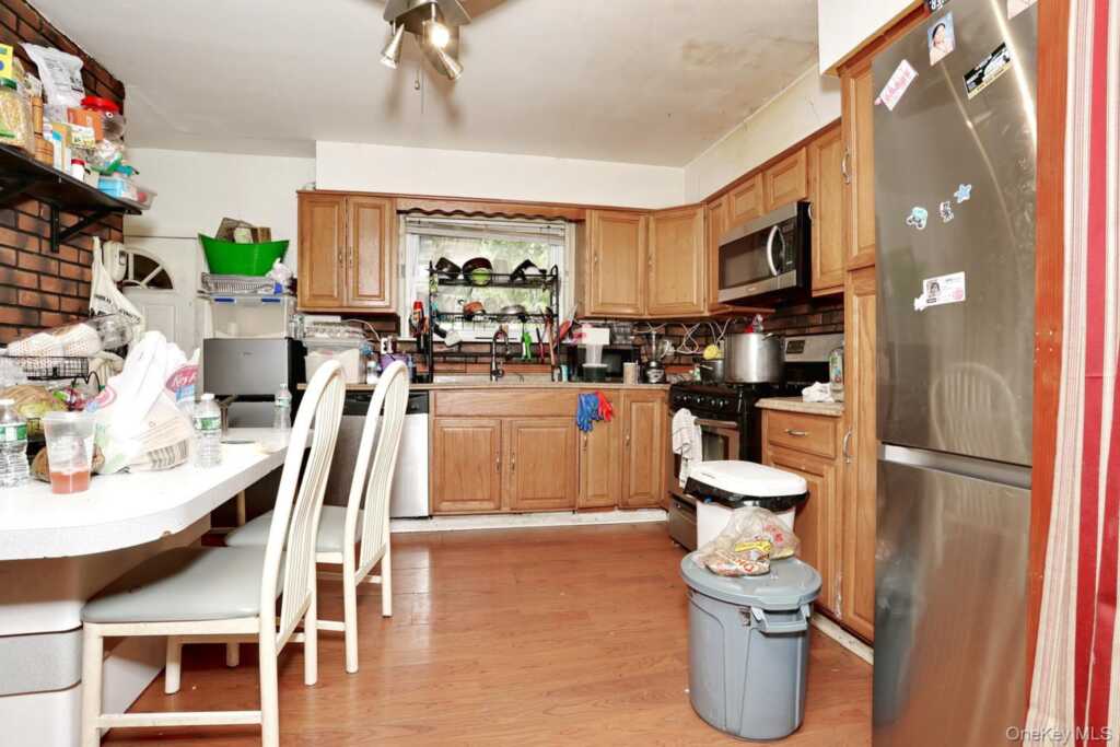 7 Olin Drive, Nanuet, NY 10954 - Photo 10 of 30