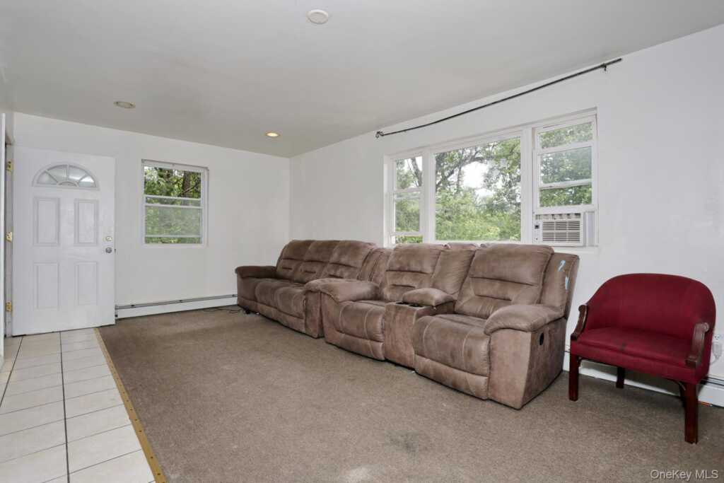 7 Olin Drive, Nanuet, NY 10954 - Photo 15 of 30