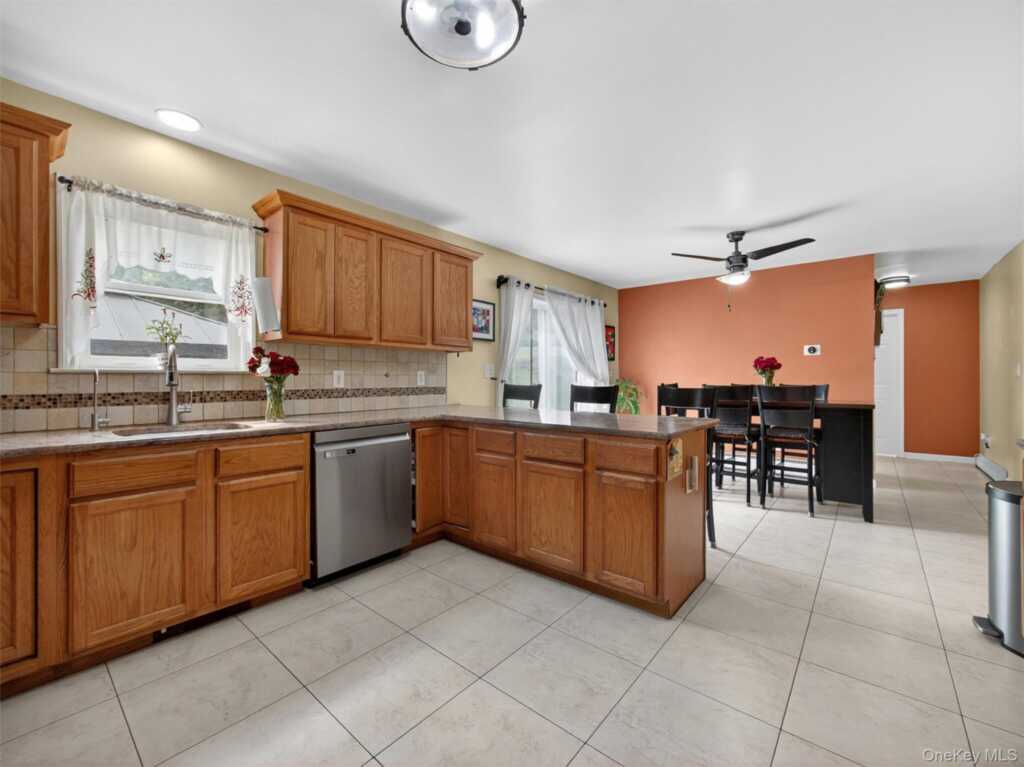 15 Central Highway, New City, NY 10956 - Photo 16 of 49
