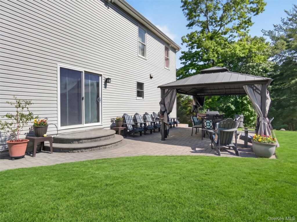 15 Central Highway, New City, NY 10956 - Photo 41 of 49