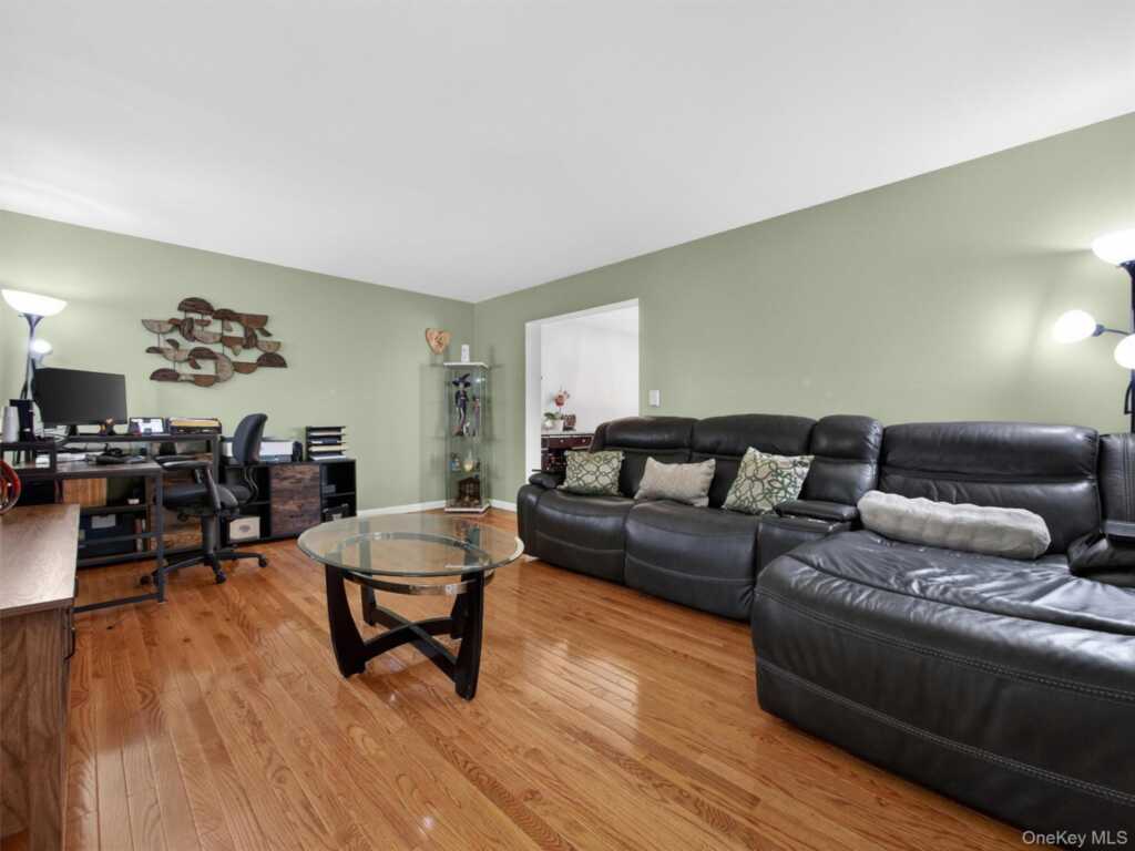 15 Central Highway, New City, NY 10956 - Photo 9 of 49