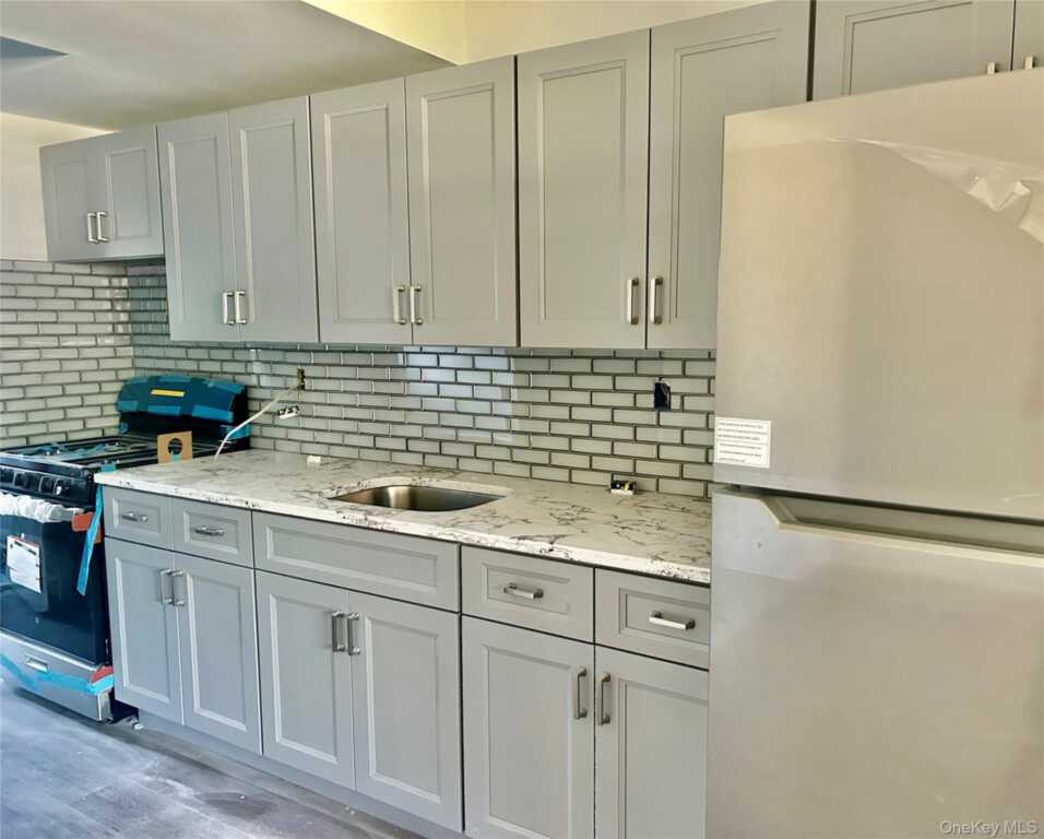 153 Sixth Avenue, Unit #11A, Nyack, NY 10960 - Photo 3 of 6