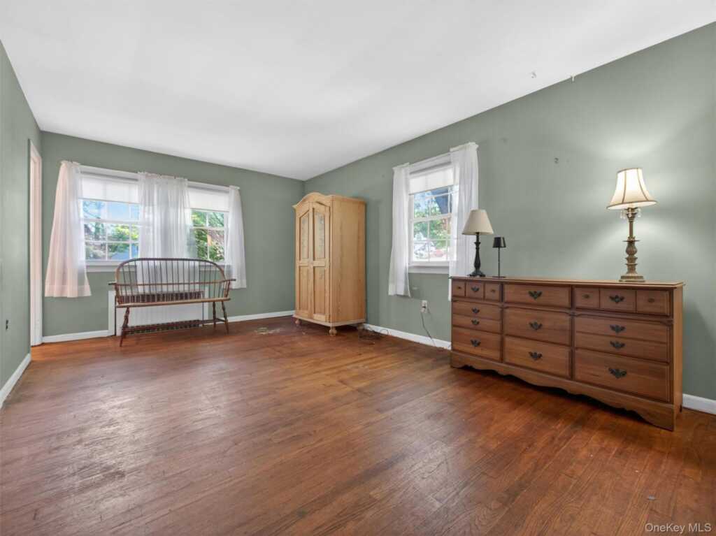 56 Oak Road, New City, NY 10956 - Photo 14 of 30